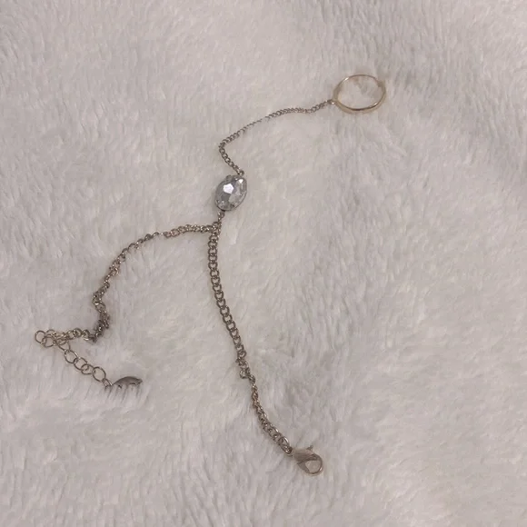 Jewelry - Picture 2 of 7